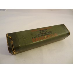 TNT 1 pound explosive